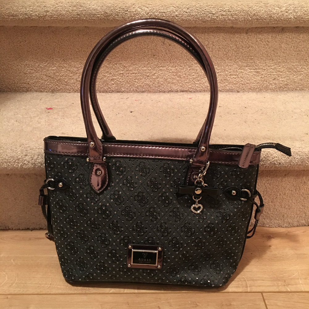 Guess Hand Bag